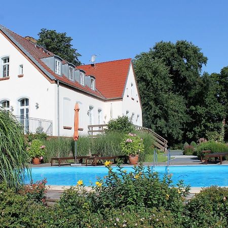 Ferienwohnung Gutshof Marienthal Viereck Exterior foto
